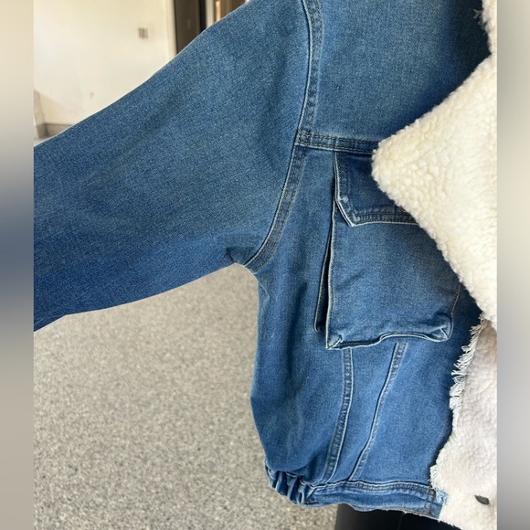 Vervet Blue Denim Jacket with White Sherpa Lining - Picture 3 of 16